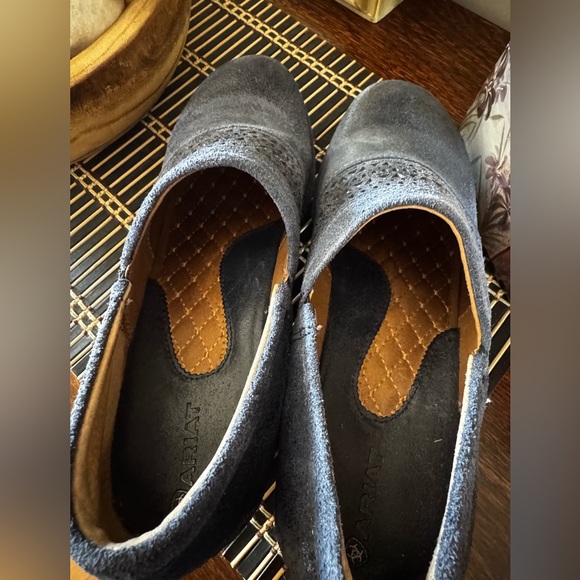 Ariat Navy Leather Slip-On clogs 10 - Picture 7 of 13